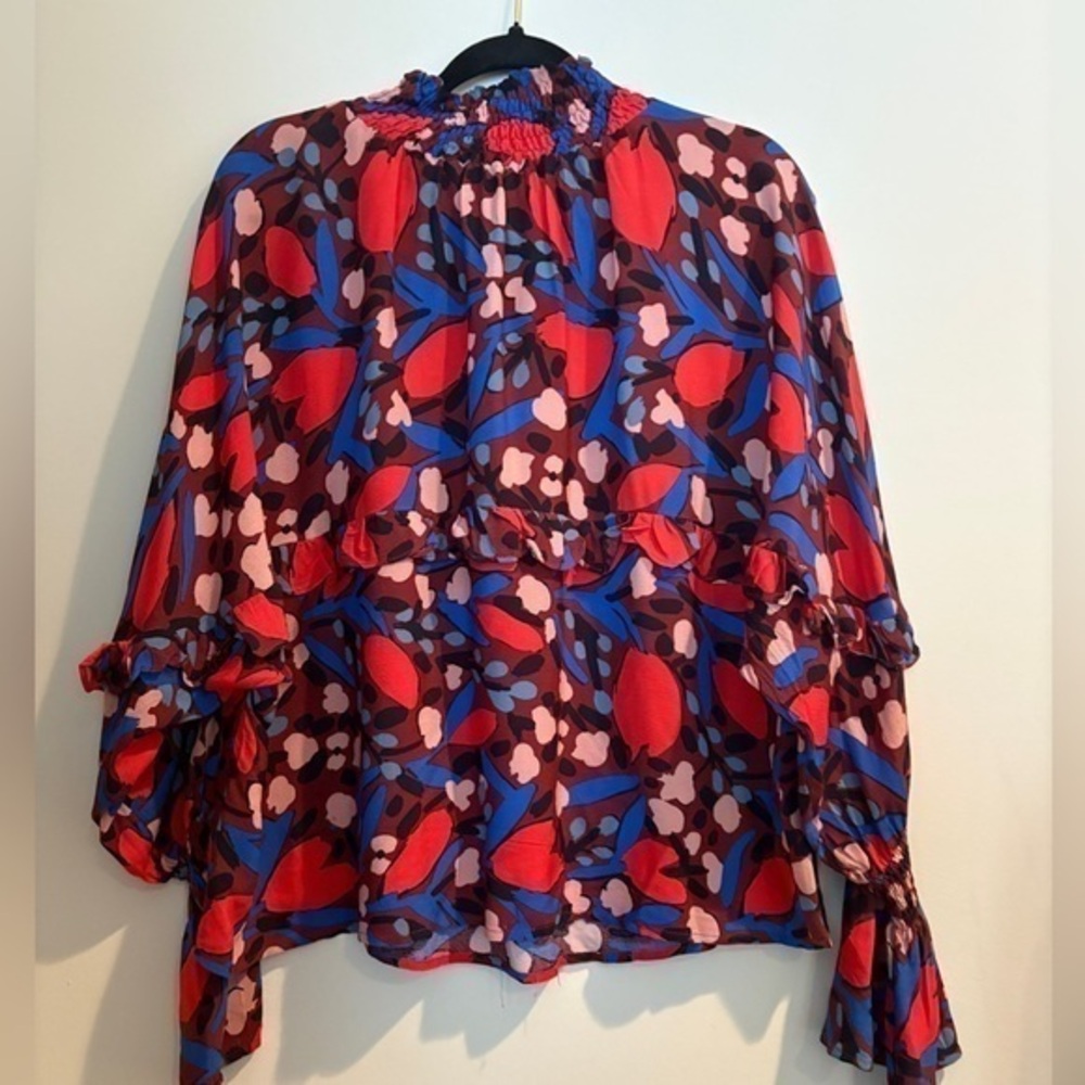 Karlie Multicolor Women’s Geometric Contemporary Fairycore Top Size M